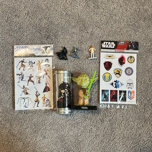 Lot of Star Wars collectibles and figurines